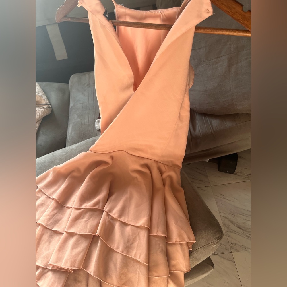 Pink Ruffled Halter Top and Skirt Set - Picture 5 of 6